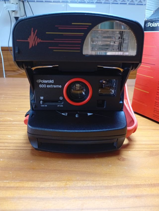 Polaroid 600 extreme cámara instantánea
