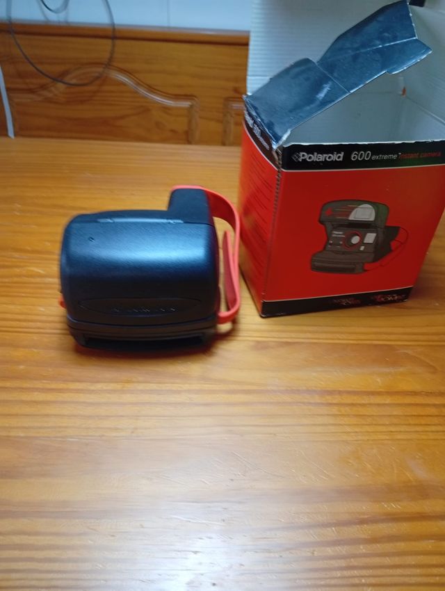 Polaroid 600 extreme cámara instantánea