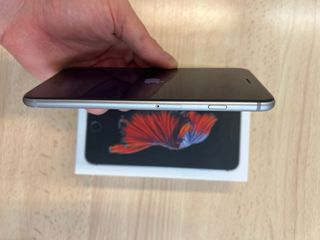 iPhone 6s Plus 64GB Gris Espacial