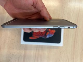 iPhone 6s Plus 64GB Gris Espacial