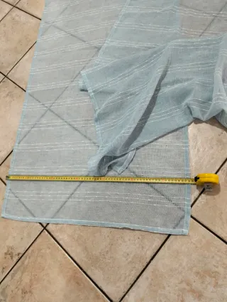 Tende celeste a righe bianche