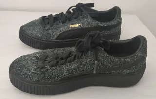 Zapatillas Puma grises y negras