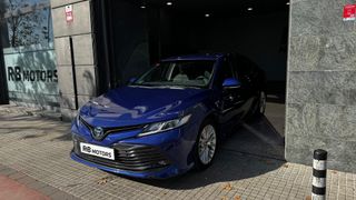 Toyota Camry 2.5 220H Advance