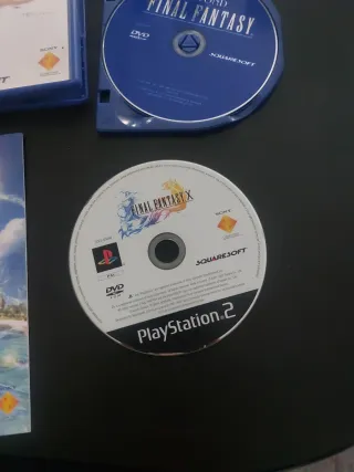 Jogo Final Fantasy X PS2 com CD Bónus e Manual