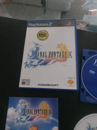 Jogo Final Fantasy X PS2 com CD Bónus e Manual