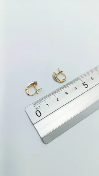 Pendientes de oro de 18kt.