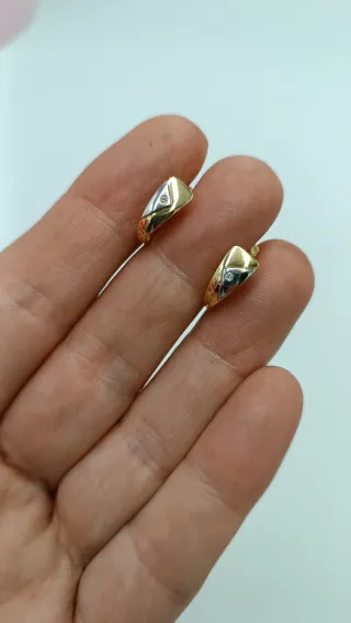 Pendientes de oro de 18kt.