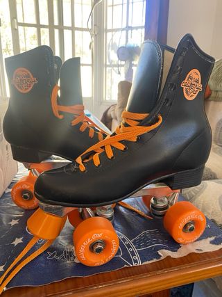 Patines 4 Ruedas California Pro Negros