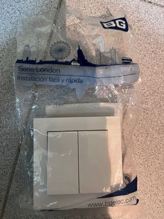 2 Interruptores Dobles Begelec Serie London