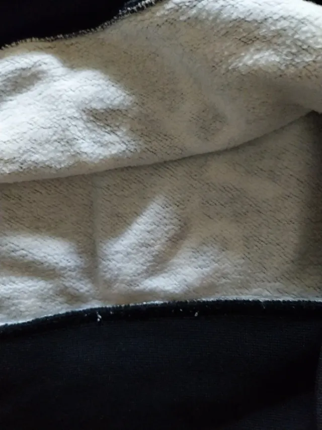 Sudadera Jordan Paris Negra y Dorada Chico