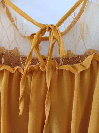 Top giallo  manica lunga con rouches
