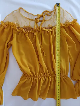 Top giallo  manica lunga con rouches