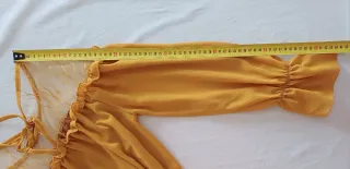 Top giallo  manica lunga con rouches