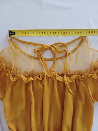 Top giallo  manica lunga con rouches