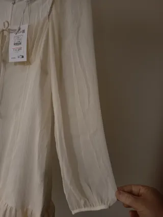 Vestido Pull&Bear bege/branco