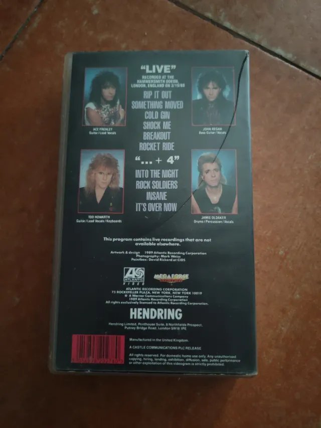 VHS Frehley's Comet Live + 4