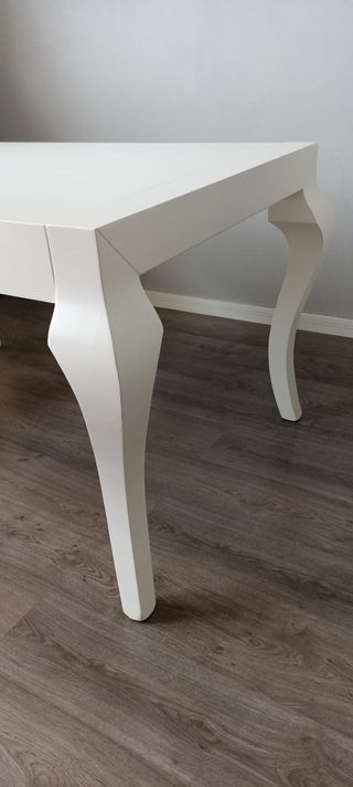 Mesa de salón extensible blanca lacada 140cm