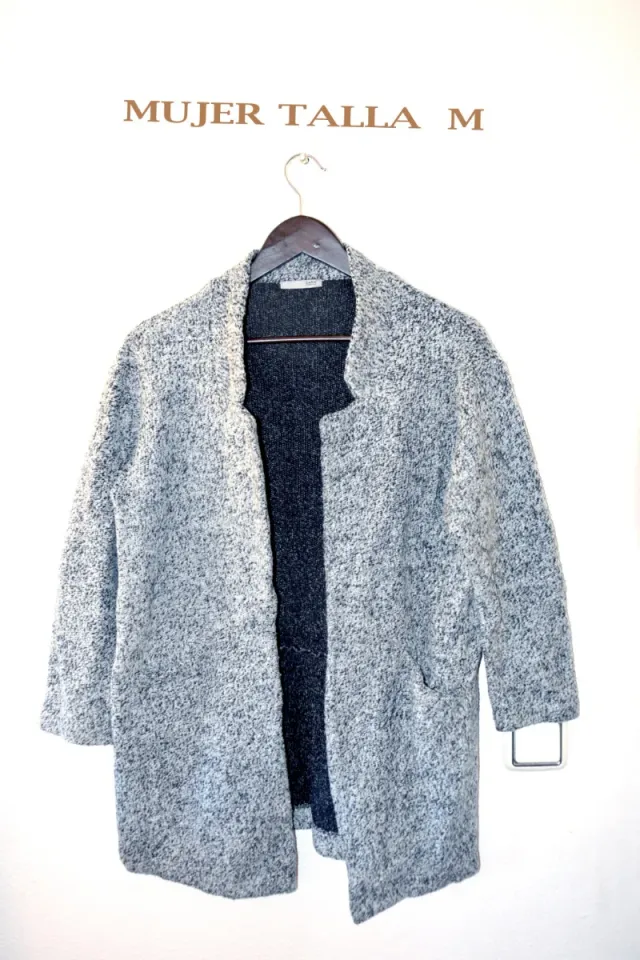Abrigo Mujer Talla M. Buen estado.
