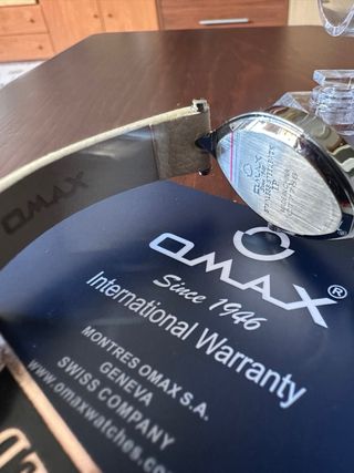 Reloj Omax Beige IP Plated Mujer