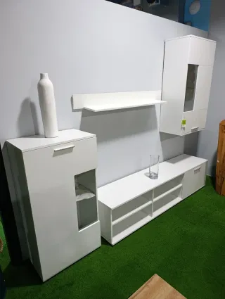Mueble de salón blanco modular