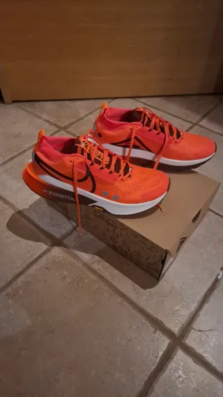 Nike Zegama 2 Scarpe Running Trail Arancioni