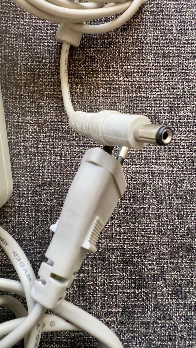 Cargador HP 18V 1.1A C6409-60014