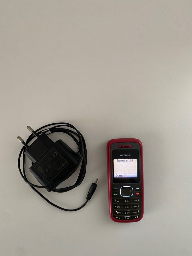 Telefono Nokia 1208 Rosso