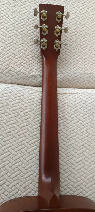 Guitarra Acústica Martin 000-15M