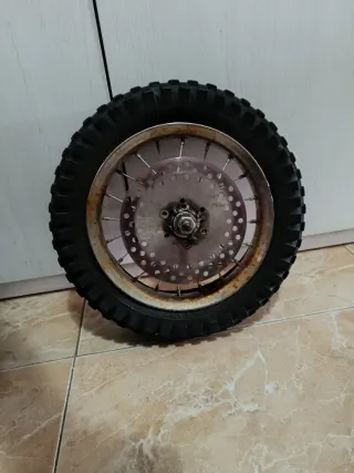 Ruedas y Llantas Pocket (Set 4)