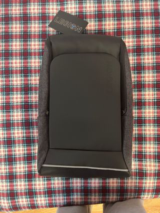 Mochila Lenovo Legion Negra y Gris