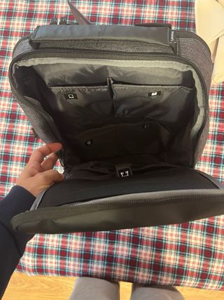 Mochila Lenovo Legion Negra y Gris