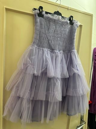 Vestito corto elegante viola