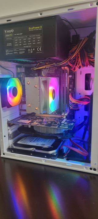 PC i7 4790 A 3,600GHZ-16 RAM-SSD-HDD-R7 240 2GB