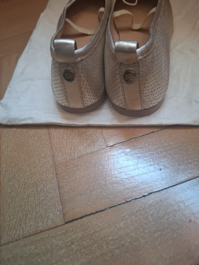 Manoletinas Gioseppo Talla 38 Doradas