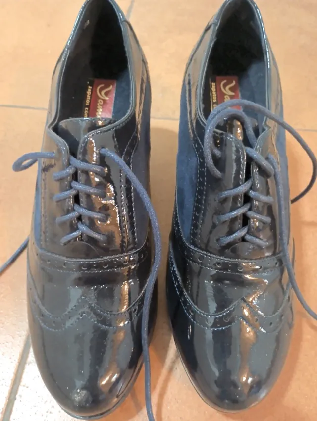 Zapatos tacón azul marino T38