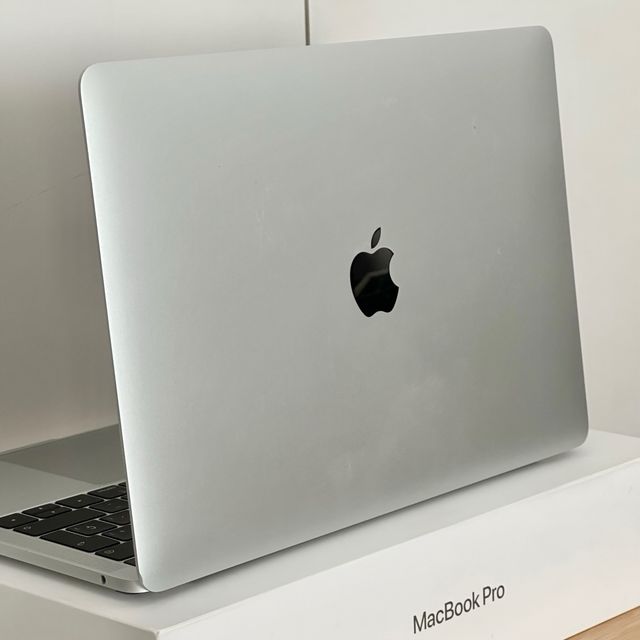 MacBook Pro 13” 2019