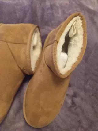 Botas marrones de ante con forro interior