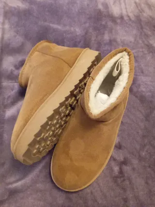 Botas marrones de ante con forro interior