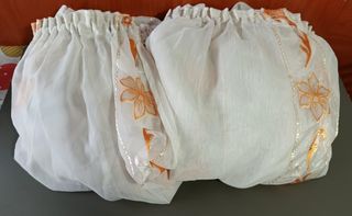 Dos Cortinas de riel con Flores 120x240x250