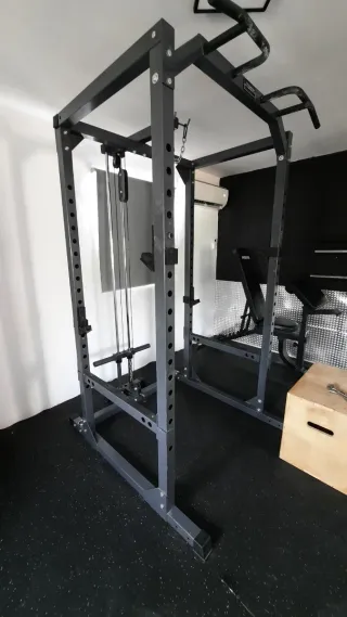 Equipo de gimnasio/gym: barras, discos, rack, etc