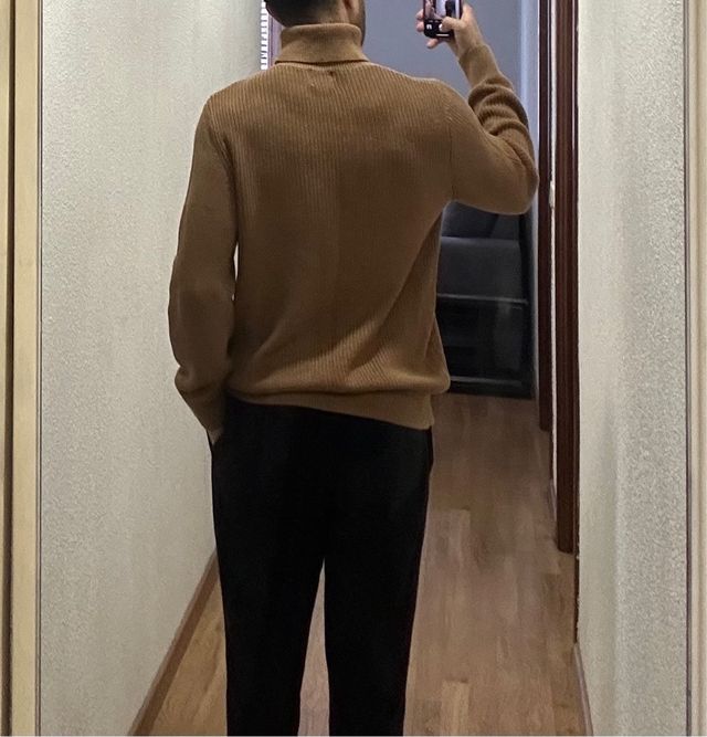 Jersey H&M Cuello Alto Marrón Talla M