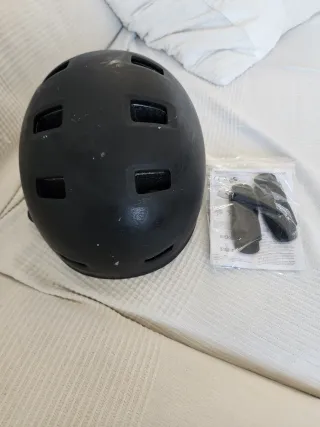 Casco negro Oxelo
