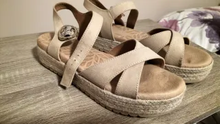 Sandalias MUSTANG Mujer (Cuña Esparto)