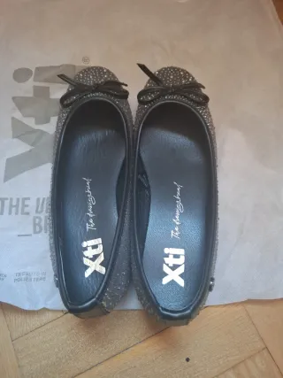 Manoletinas XTI Talla 38 Brillantes