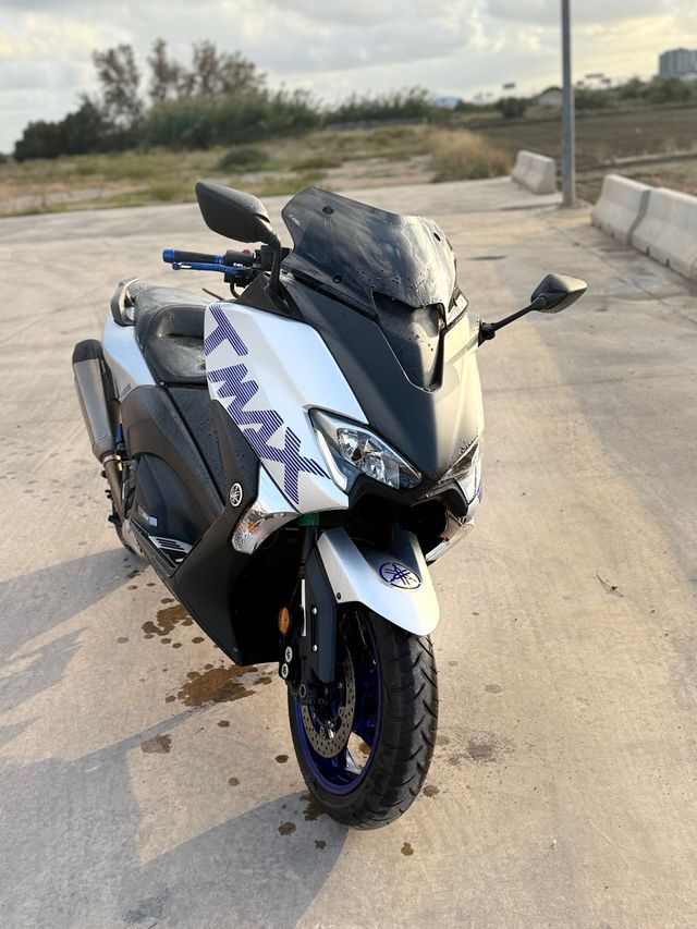 Yamaha TMAX 530
