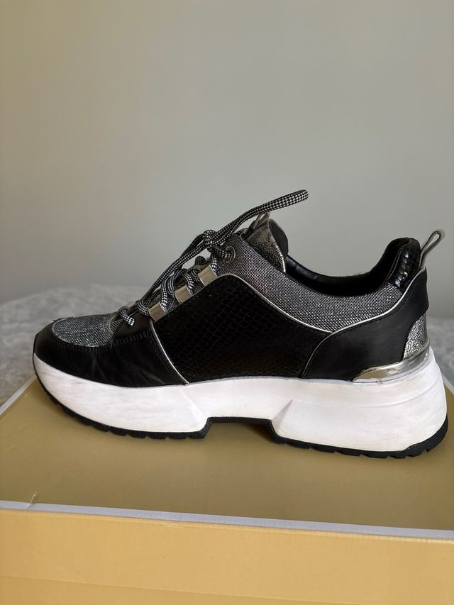 Deportivas Michael Kors Cosmo Trainer Negro/Plata