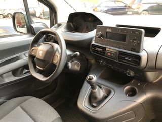 Peugeot Partner 2021