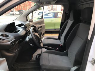 Peugeot Partner 2021