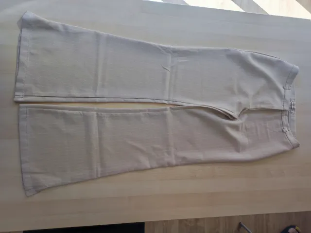 Pantalón vestir beige