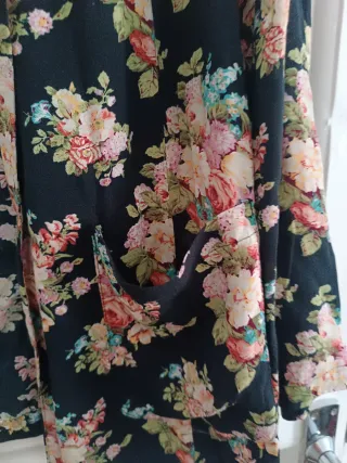 Chaqueta fina floral tipo americana